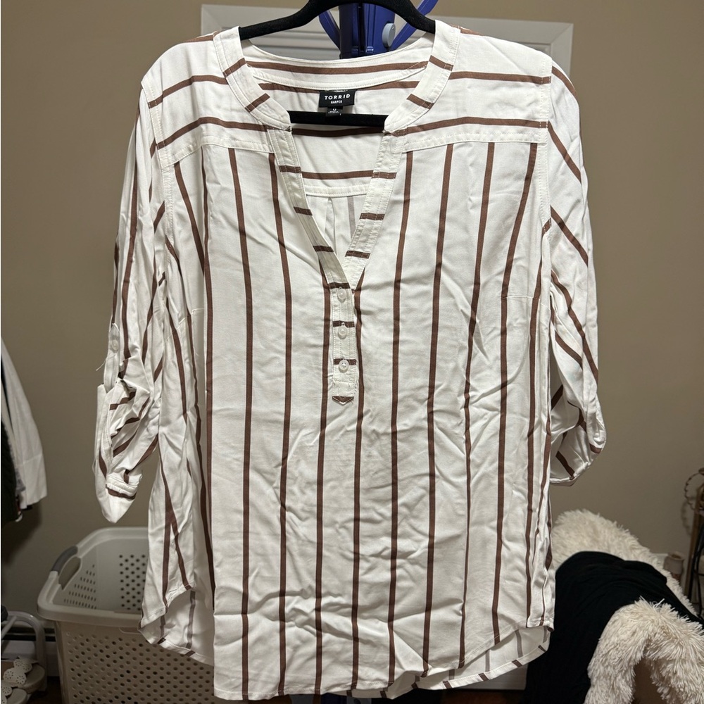 Torrid Size 0- Harper Striped 3/4 Sleeve Top - White and Brown - Picture 5 of 8